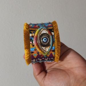 A bracelet